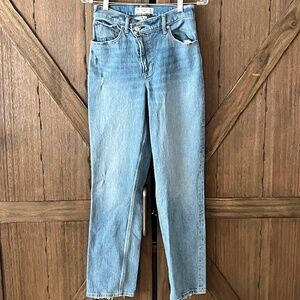 Abecrombie & Fitch The '90s Straight Ultra High Rise Curve Love Denim Sz 27